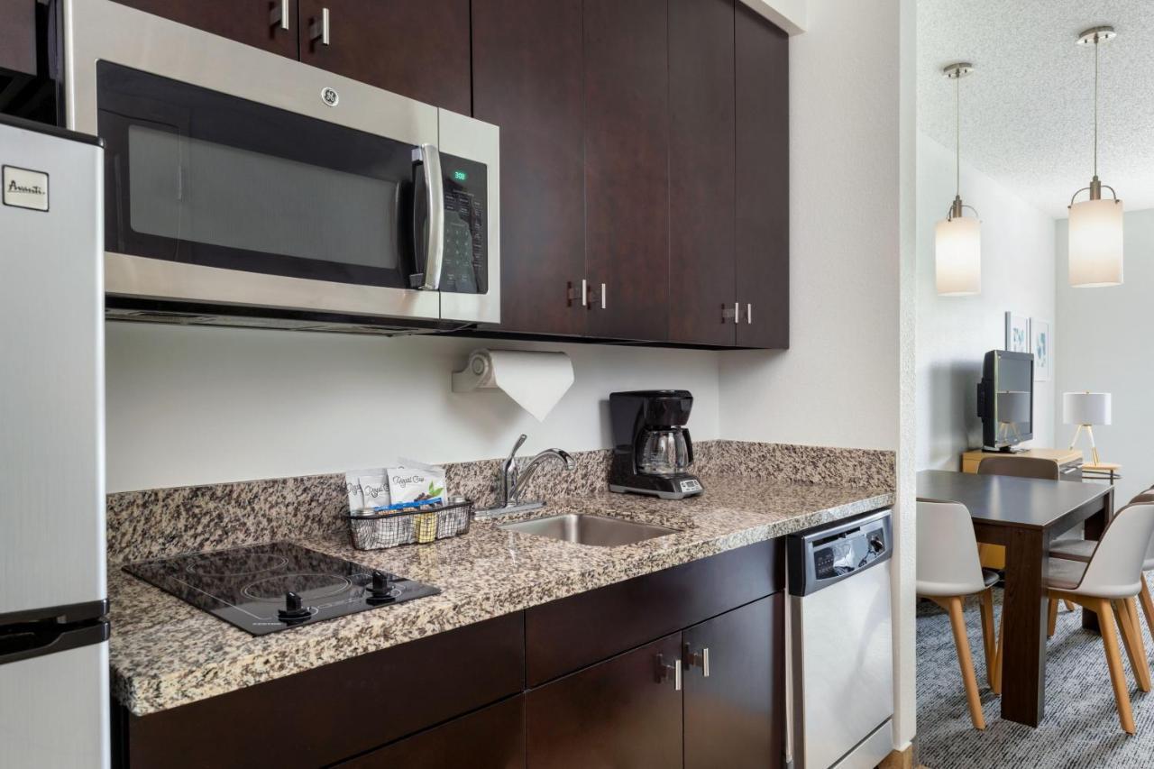 Towneplace Suites By Marriott York Εξωτερικό φωτογραφία