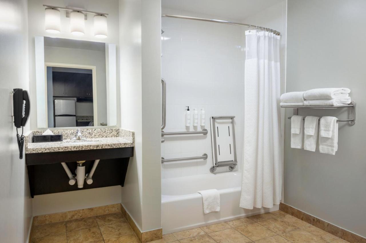 Towneplace Suites By Marriott York Εξωτερικό φωτογραφία