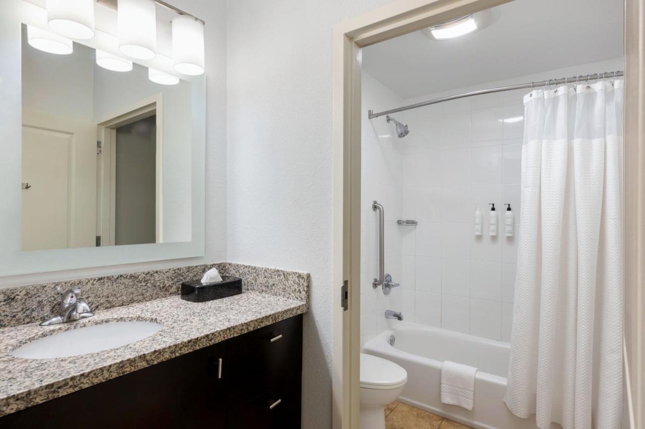 Towneplace Suites By Marriott York Εξωτερικό φωτογραφία